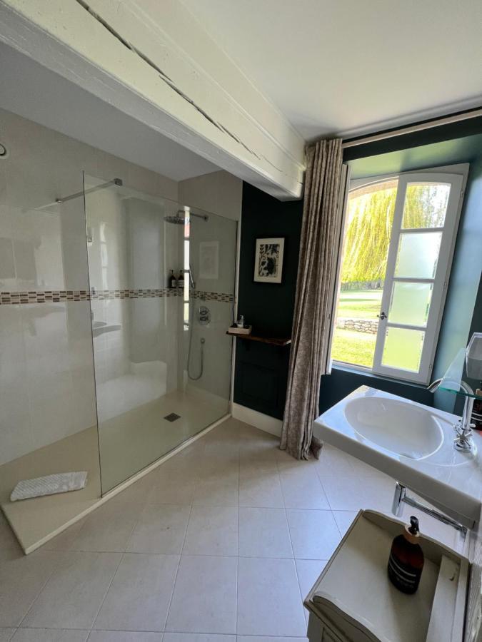 Bed and Breakfast La Girarde Saint-Quentin-de-Caplong Esterno foto