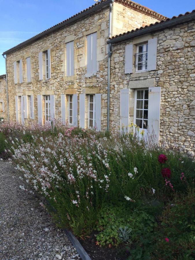 Bed and Breakfast La Girarde Saint-Quentin-de-Caplong Esterno foto