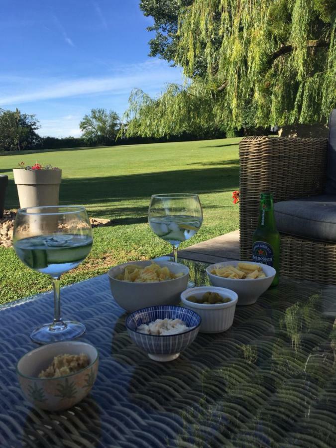 Bed and Breakfast La Girarde Saint-Quentin-de-Caplong Esterno foto